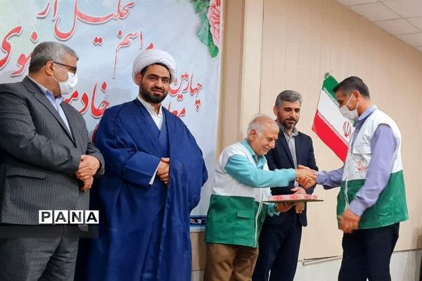 برگزاری چهارمین دوره مراسم تجلیل از معلمان خادمیار رضوی در اهواز