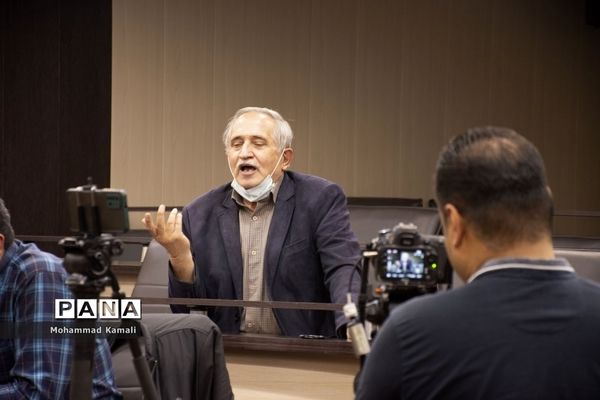 نشست خبری اعضای شورای اسلامی شهر محلات