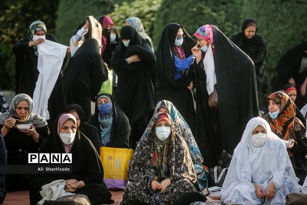 اقامه نماز عید سعید فطر در تهران