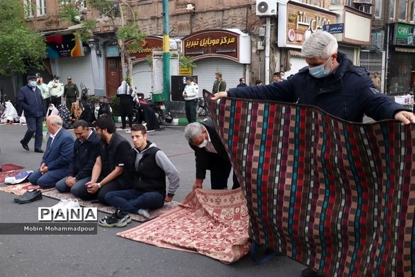 اقامه نماز عید فطر در تبریز