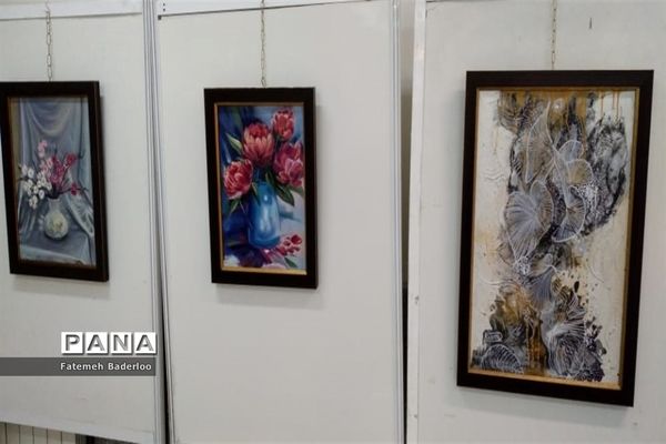 نمایشگاه نقاشی  در سالن فرهنگسرای آیت الله بهاری شهر بهار