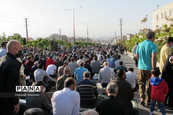 نماز عید سعید فطر در شهرستان پردیس