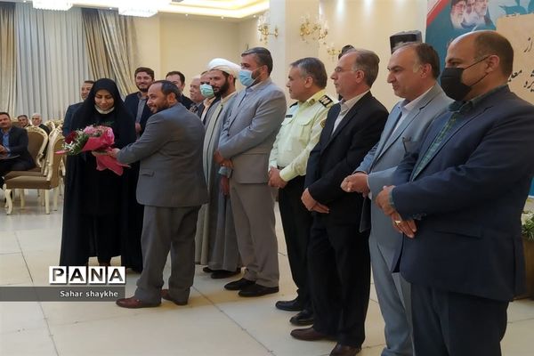 آیین تجلیل از منتخبین جلوه‌های ویژه معلمی آموزش و پرورش ملارد