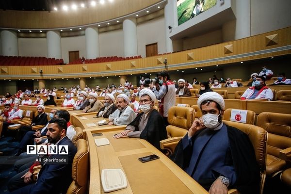 مراسم گرامیداشت یکصدمین سالگرد تاسیس هلال‌احمر ایران