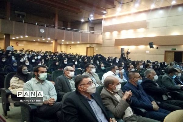 برگزاری آیین بزرگداشت مقام معلم در ناحیه یک شیراز