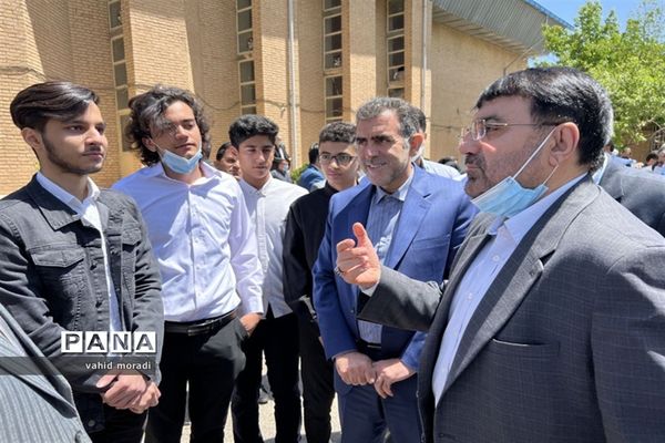آیین گرامیداشت مقام شامخ معلم در کرمانشاه