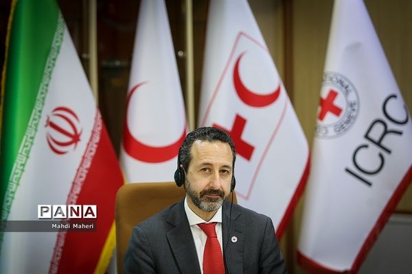 نشست خبری مشترک رئیس ifrc، رئیس جمعیت هلال احمر و مدیرکل ICRC