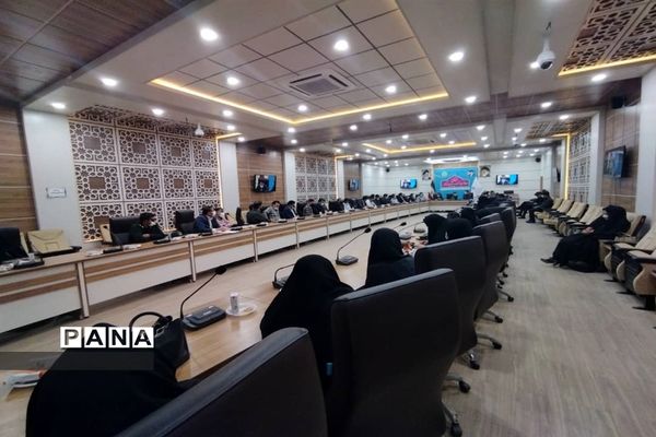 آیین تجلیل از معلمان نمونه اندیمشک