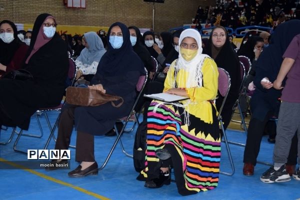 همایش بزرگداشت مقام معلم شهرستان البرز