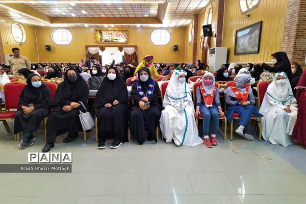 برگزاری مراسم سپاس مربی و تجلیل از کارکنان مدارس ابتدایی شهرستان کازرون