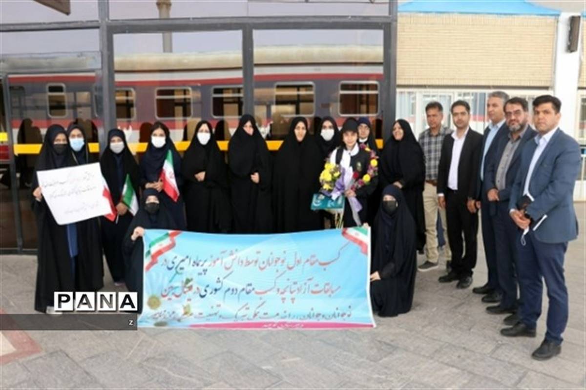 کسب مدال نقره مسابقات کشوری تیراندازی توسط دانش‌آموز کرمانی