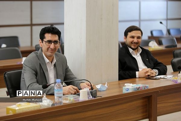 اولین جلسه شورای عالی  مدیران سازمان دانش‌آموزی