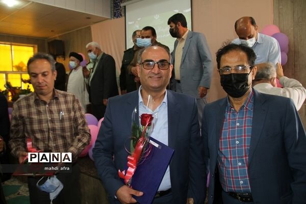 آیین تجلیل از معلمان برگزیده شهرستان بهبهان