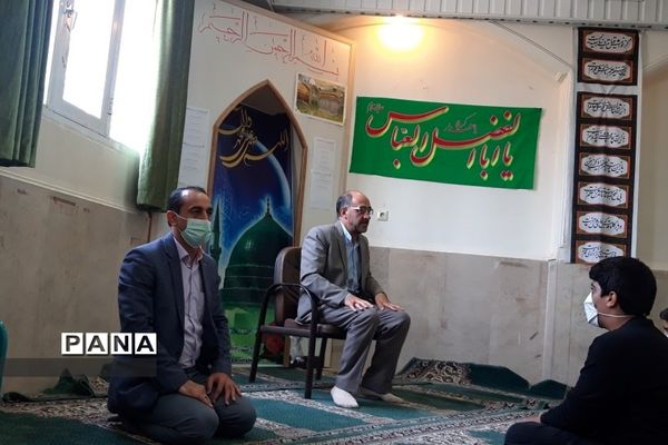 برگزاری نشست آموزشی  و تحلیلی جهاد تبیین در مدارس رودهن