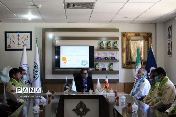 دیدار مربیان تشکیلات شهرستان بیرجند با سرپرست سازمان دانش‌آموزی استان