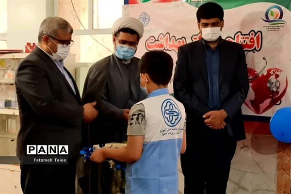افتتاح اتاق بهداشت در مدرسه حاج فاخر حیدری زاده ناحیه ۲ اهواز