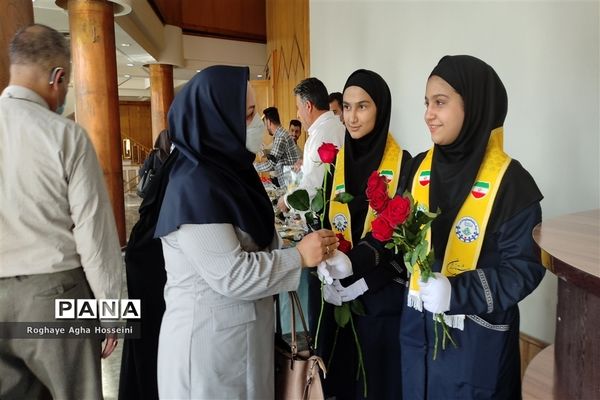 برپایی جشن شکوه معلمی در تالار حافظ شیراز