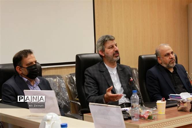 گردهمایی معاونان پرورشی و فرهنگی استانهای سراسر کشور در هرمزگان