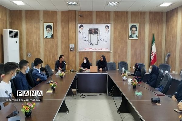 جلسه توجیهی گروهی از دانش‌آموز خبرنگاران خبرگزاری پانا ناحیه 4 شیراز