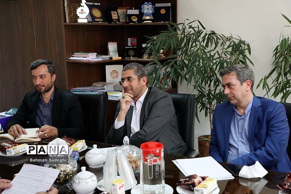 جلسه شورای هماهنگی تشکل‌های دانش‌آموزی
