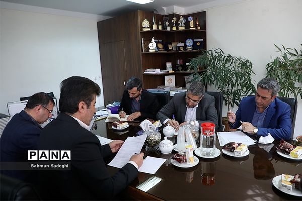 جلسه شورای هماهنگی تشکل‌های دانش‌آموزی