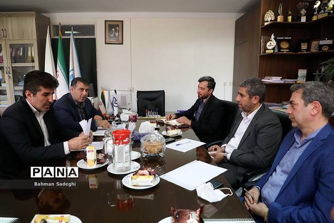 جلسه شورای هماهنگی تشکلهای دانشآموزی