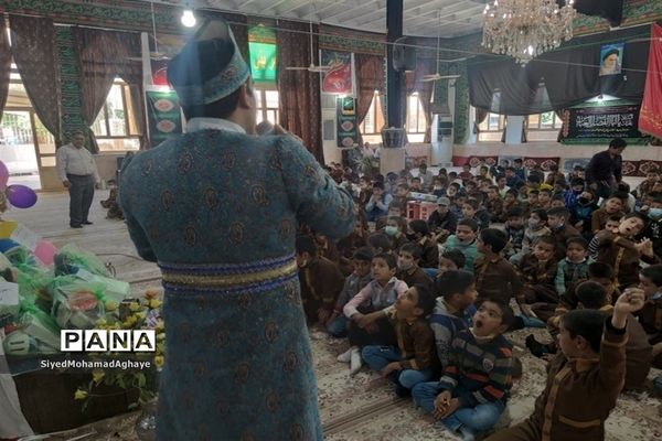 گرامیداشت روز فردوسی در دبستان شهید پسندیده کاشمر