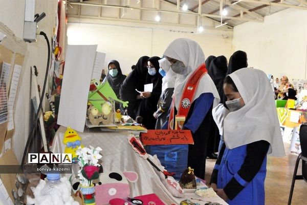 افتتاح نمایشگاه جشنواره‌های جابربن حیان و بوم در ناحیه دو ساری