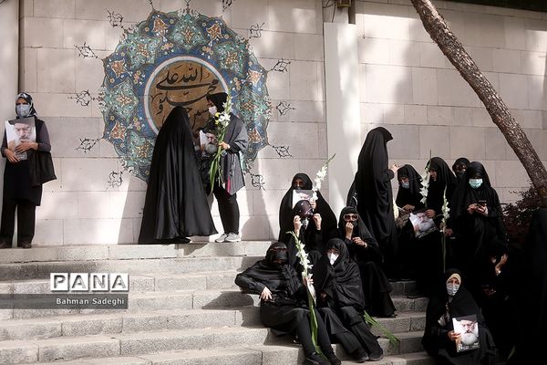 مراسم تشییع پیکر مرحوم  آیت الله فاطمی‌نیا در دانشگاه تهران