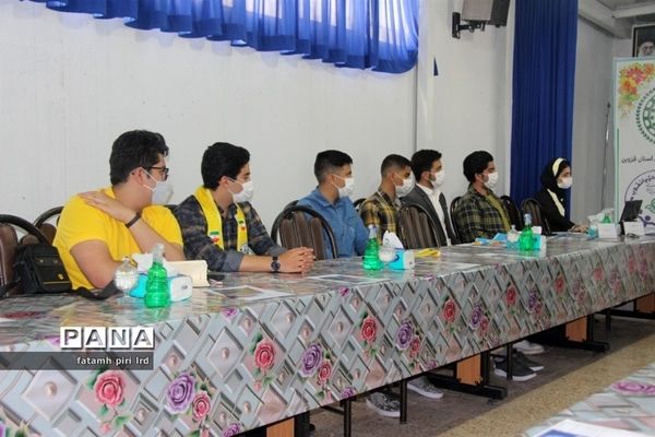 نشست نمایندگان مجلس دانش‌آموزی قزوین