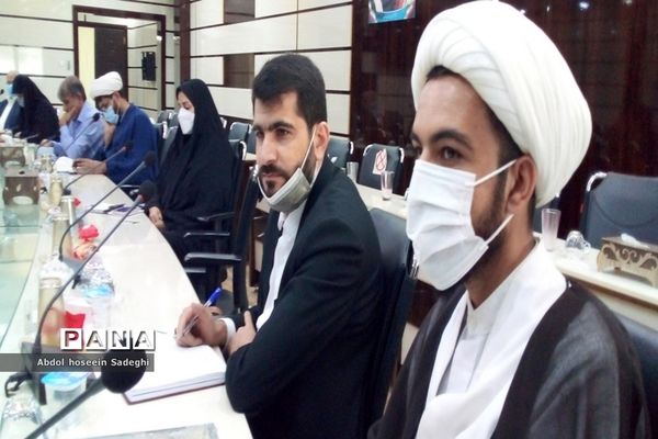 جلسه ستاد برنامه‌ریزی فعالیت‌های تابستانی دانش‌آموزان استان بوشهر