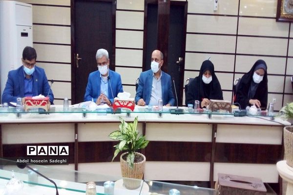 جلسه ستاد برنامه‌ریزی فعالیت‌های تابستانی دانش‌آموزان استان بوشهر