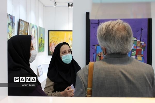 نمایشگاه آثار استاد گلشن قربانی‌نژاد و جمعی از هنرآموزان فارس