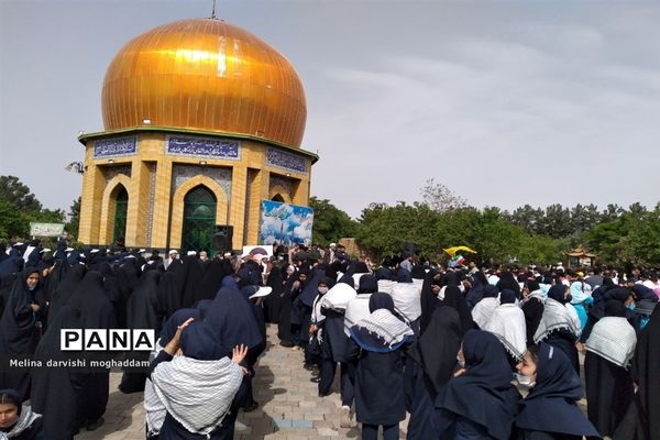 همنوایی سرود سلام فرمانده در تربت جام