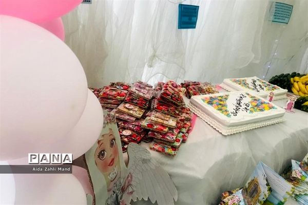 مراسم جشن تکلیف دانش‌آموزان دختر مدرسه توفیق
