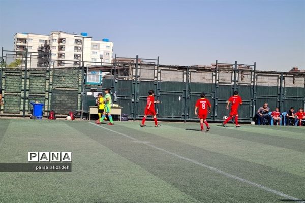 برگزاری مسابقات ۶ جانبه فوتبال به‌مناسبت آزادی خرمشهر در تهران