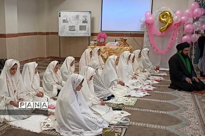 برگزاری مراسم جشن تکلیف در دبستان برکت رودهن