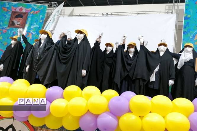 برگزاری همایش دانشآموزان پیشتازان ابرکوه
