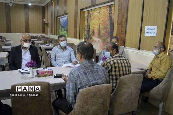 جلسه مجمع معلمان انقلابی استان بوشهر