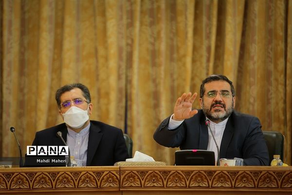 همایش «جریان حلقه‌های میانی؛ پیشران حکمرانی مردم»