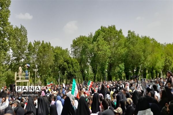 استقبال بزرگ دهه نودی‌ها از سرود سلام فرمانده