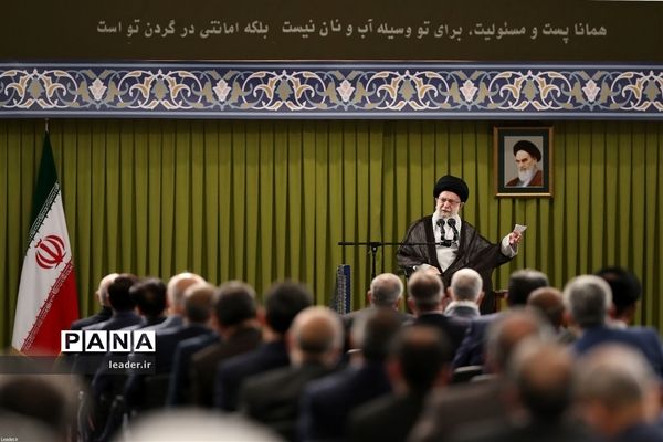 دیدار رئیس و نمایندگان مجلس شورای اسلامی با رهبر انقلاب