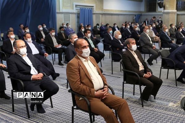 دیدار رئیس و نمایندگان مجلس شورای اسلامی با رهبر انقلاب