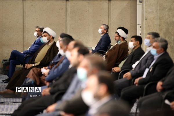 دیدار رئیس و نمایندگان مجلس شورای اسلامی با رهبر انقلاب