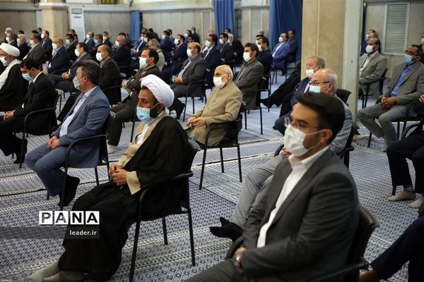 دیدار رئیس و نمایندگان مجلس شورای اسلامی با رهبر انقلاب