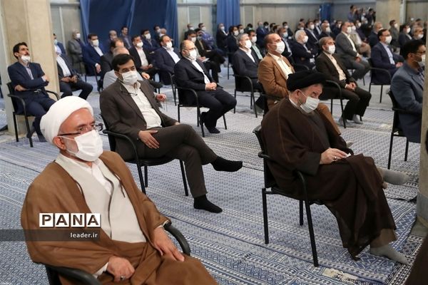 دیدار رئیس و نمایندگان مجلس شورای اسلامی با رهبر انقلاب