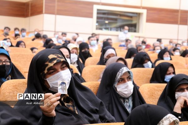 نخستین کنگره  شهدای فرهنگی و دانش آموز استان بوشهر ( 3 )