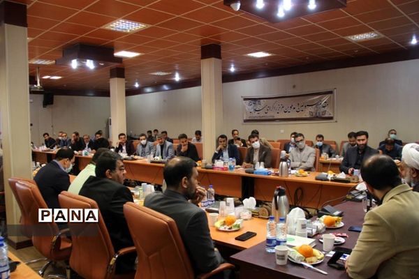نشست شورای اداری شهرستان بهارستان