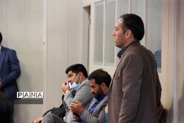 نشست شورای اداری شهرستان بهارستان