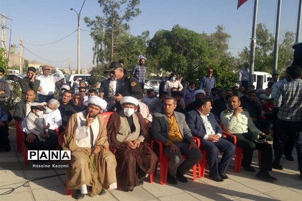 طنین نوای «سلام فرمانده» در گلزار شهدای داراب